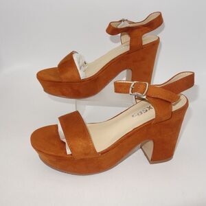 NEW rsxses Suede Platform Heels Sandals Peep Toe Brown Women's 6.5